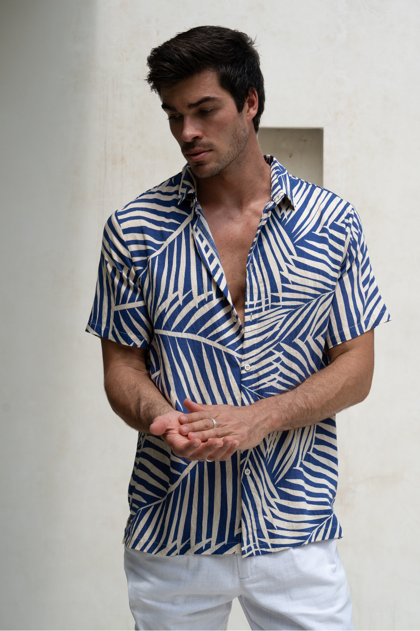 CHASE SHIRT - BLUE PALM - 28_e090cb3e-7ca8-4b3c-9586-3e51a7d82ffe