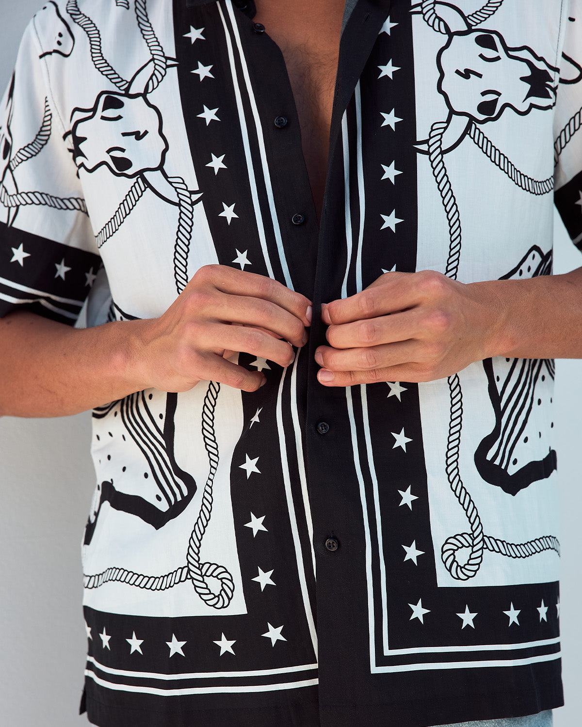 BUCK SHORT SLEEVE SHIRT - BUCK BLACK/WHITE - BUCKSHORTSLEEVESHIRT-BUCKBLACKWHITE-1