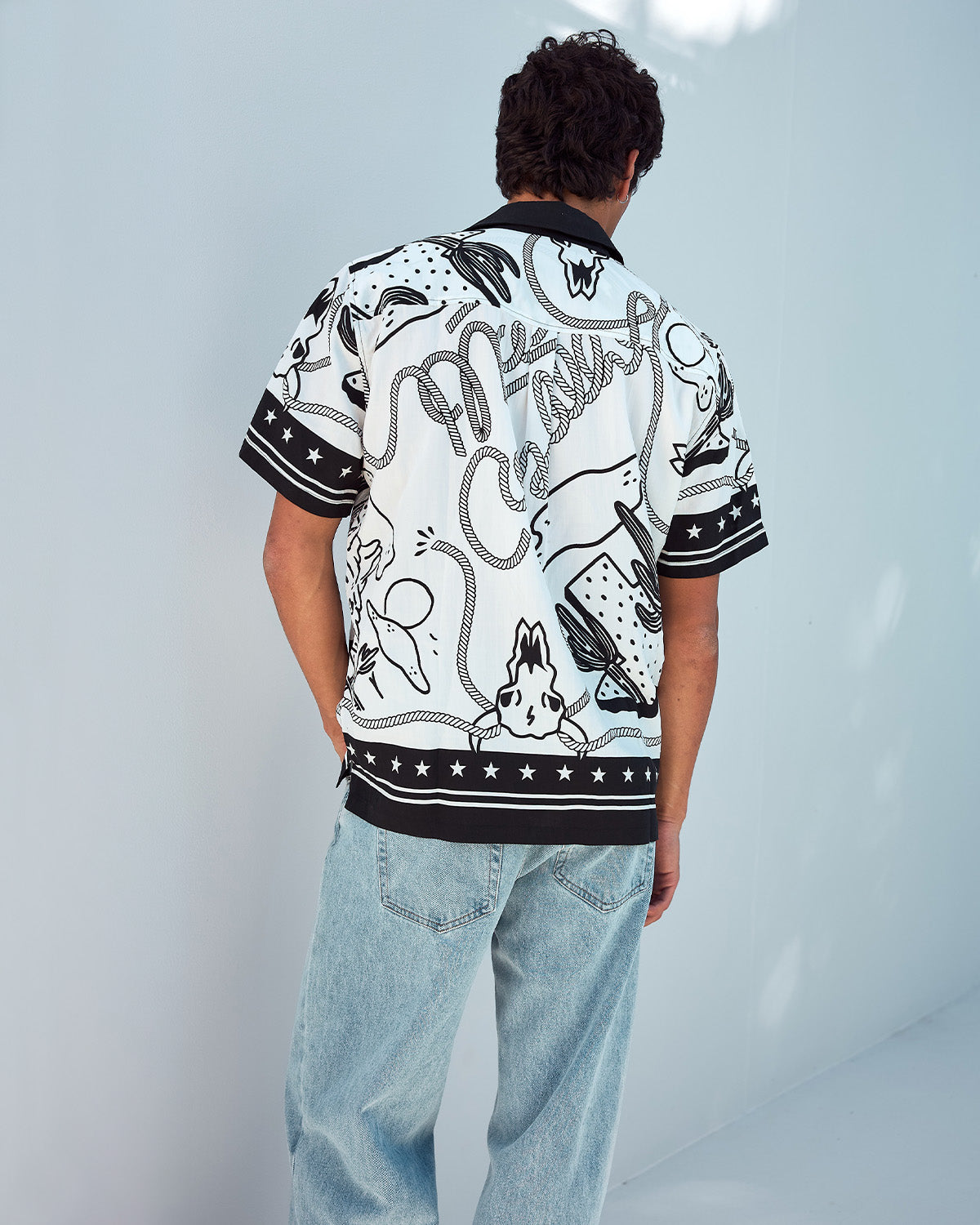 BUCK SHORT SLEEVE SHIRT - BUCK BLACK/WHITE - BUCKSHORTSLEEVESHIRT-BUCKBLACKWHITE-3