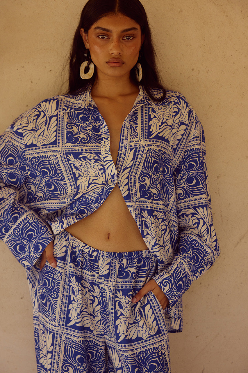 ELKA SLEEVED SHIRT - HAVANNA NAVY - ELKASLEEVEDSHIRTHAVANNANAVYxELKAPALAZZOPANTHAVANNANAVY_3