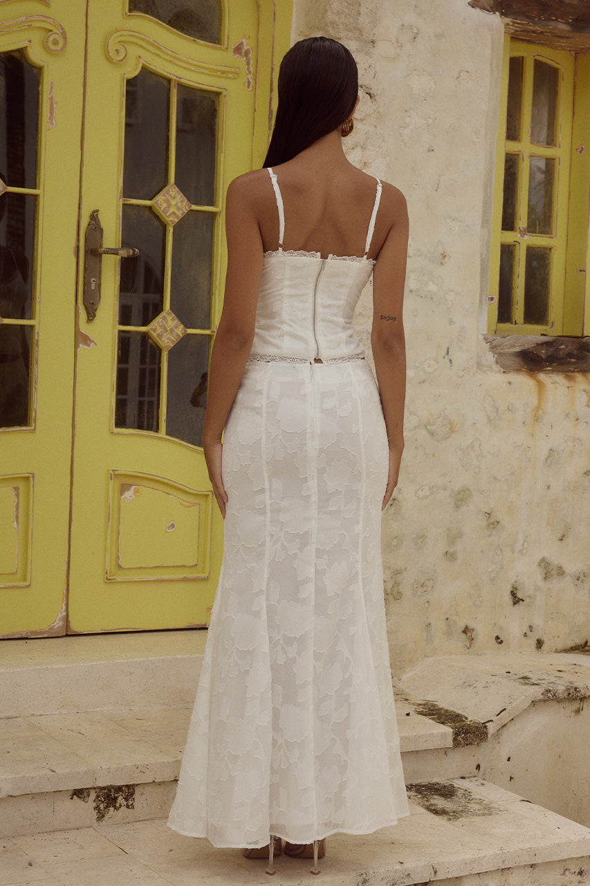 LARINA MAXI SKIRT - WHITE - LARINATOPXLARINAMAXISKIRT-WHITE_4_77e292ea-c8ce-418f-b1b0-1ecabc1e0156