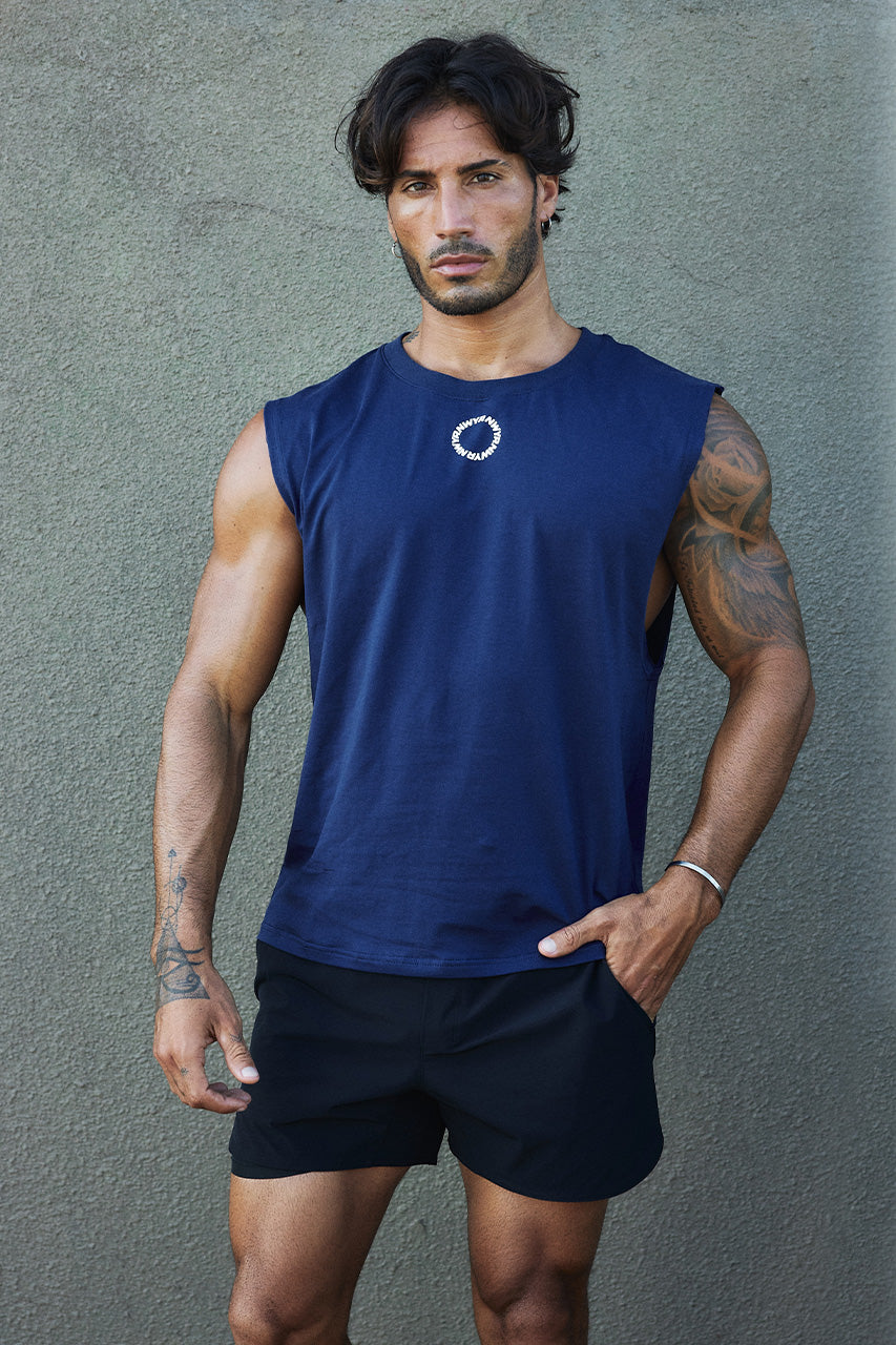 RNWY CREST FITTED TANK TOP - NAVY