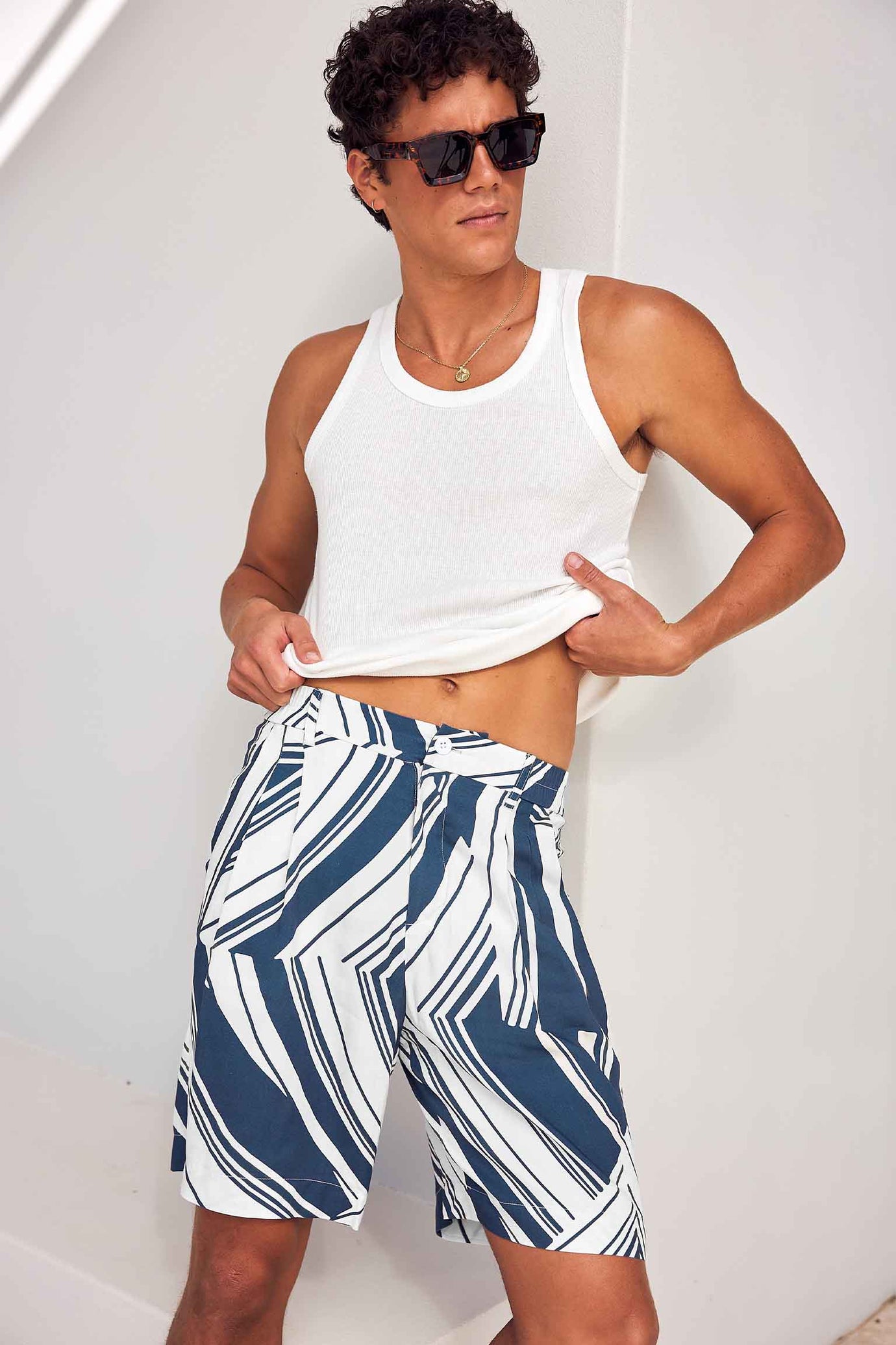 SAM TAILORED SHORT - SAM NAVY