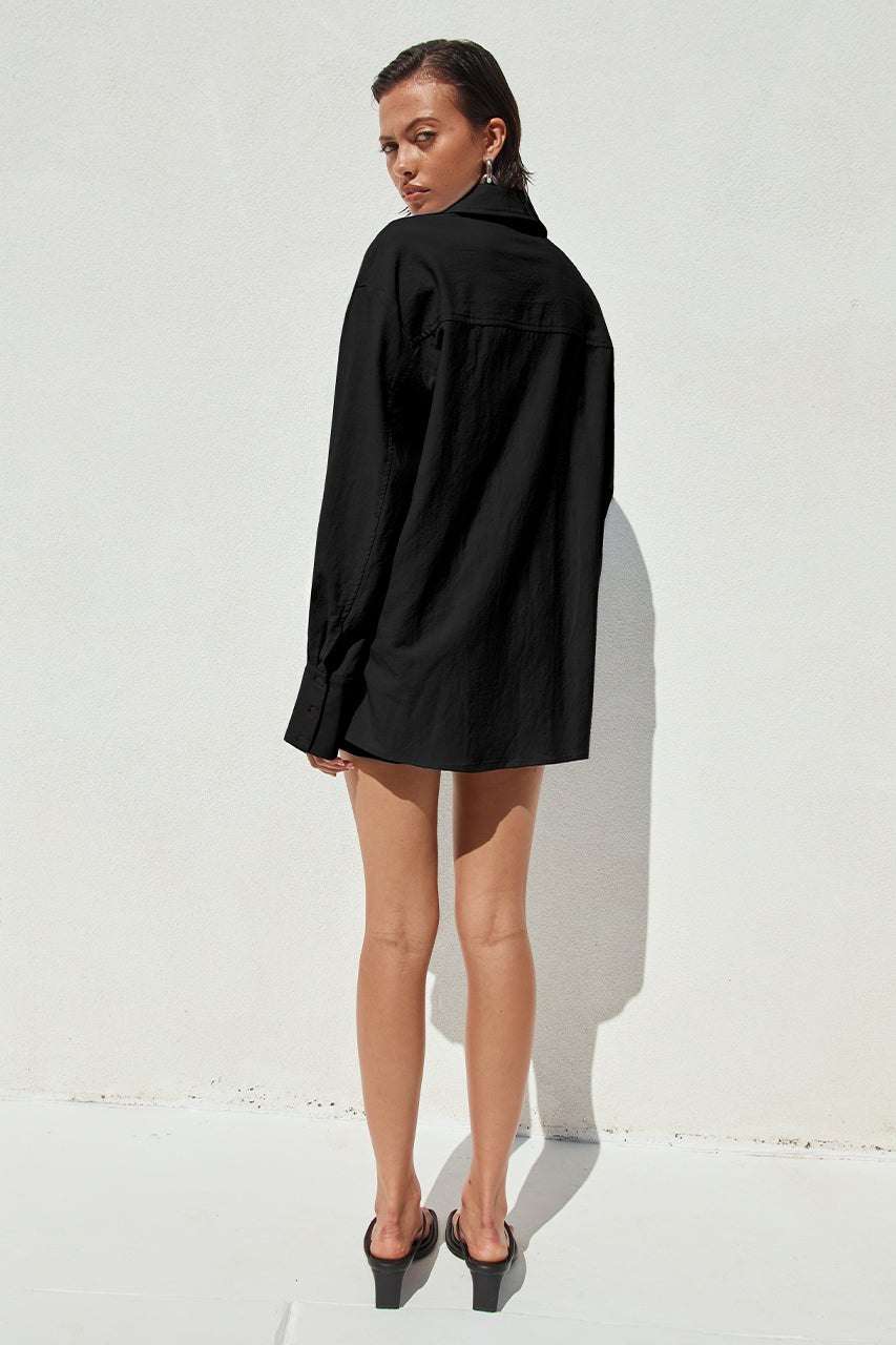 SOLARE SHORT - BLACK - SOLARE-SHIRT-BLACK-x-SOLARE-SHORT-BLACK-_0_-resized_7a6bff81-b539-437b-97de-99df53f891f4